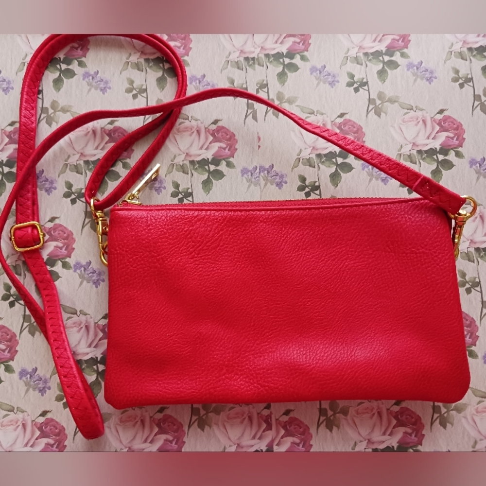 Womens Crossbody Pre-loved Bright Red